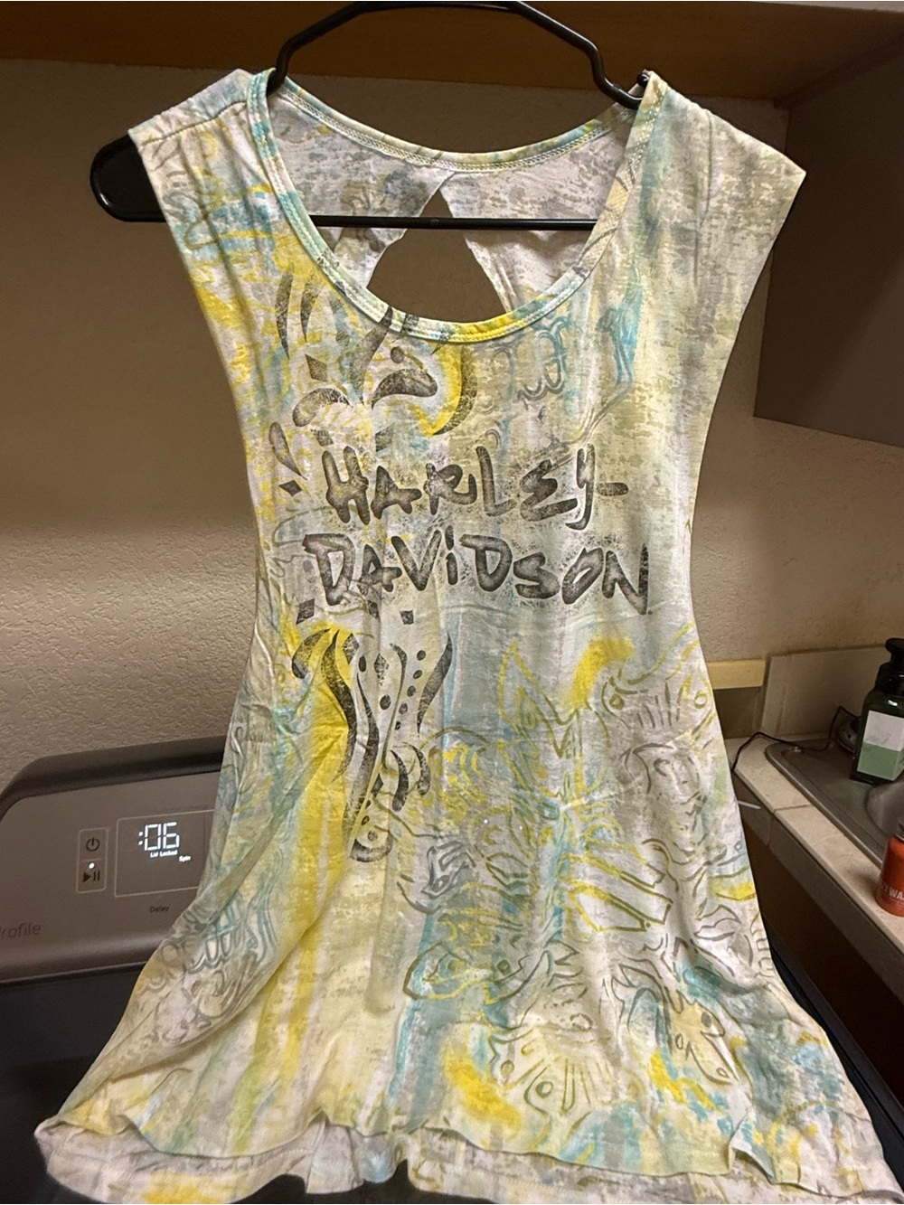 Harley-Davidson White Tank with Yellow and Aqua Watercolor Print